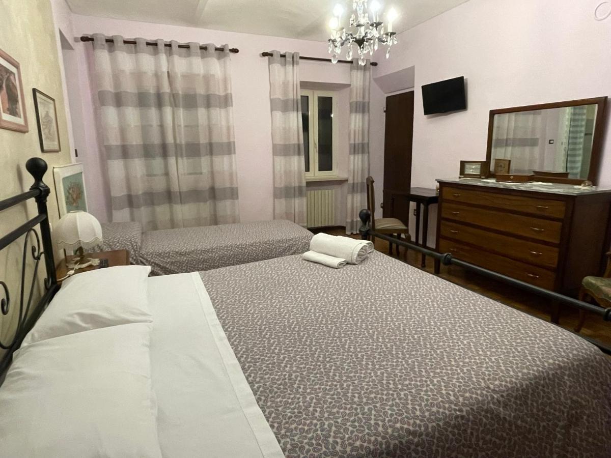 Ca' Dij Sarach Apartamento Canelli Exterior foto
