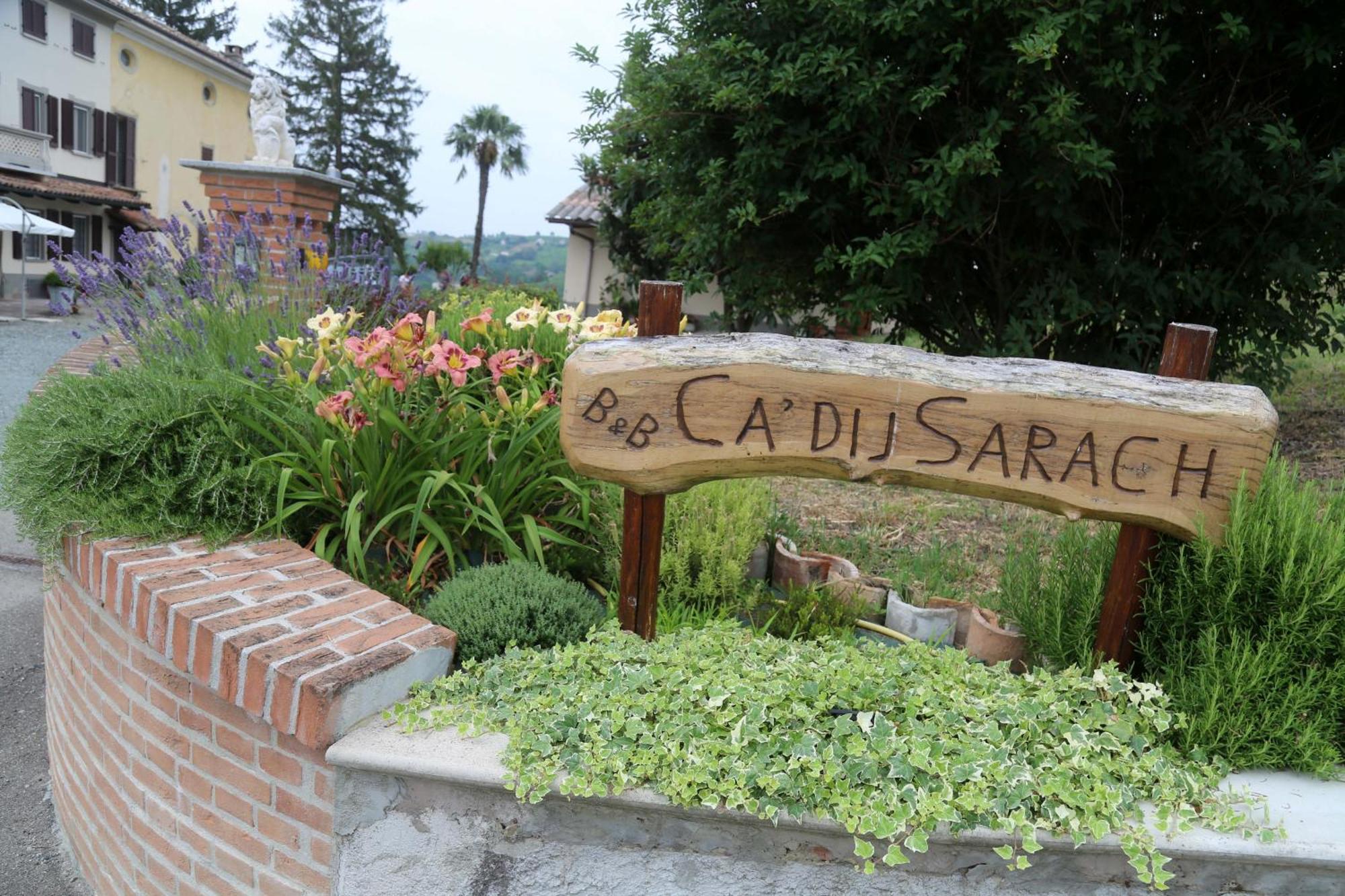 Ca' Dij Sarach Apartamento Canelli Exterior foto